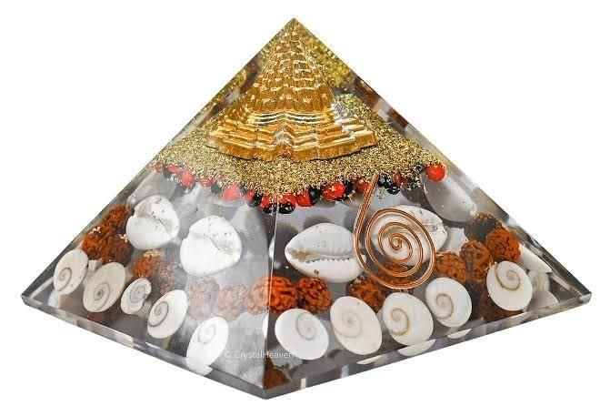 Crystal Wealth Gomati Chakra Shree Yantra Pyramid – Spiritual Prosperity Yantra for Wealth, Success & Energy Healing